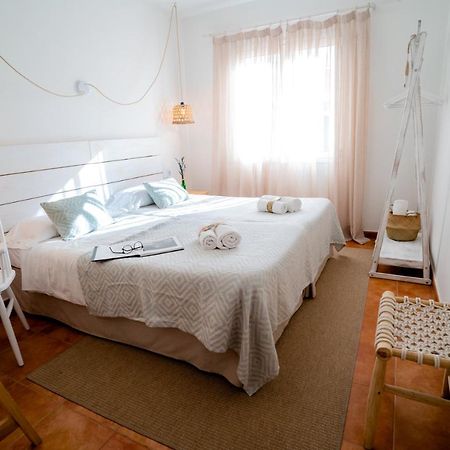 Hostal Sa Posada Set Cales Сьюдадела Экстерьер фото